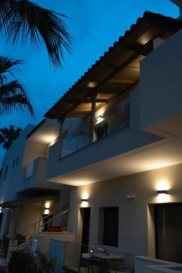 Aspri Petra Apartments อนาลิปซี ภายนอก รูปภาพ