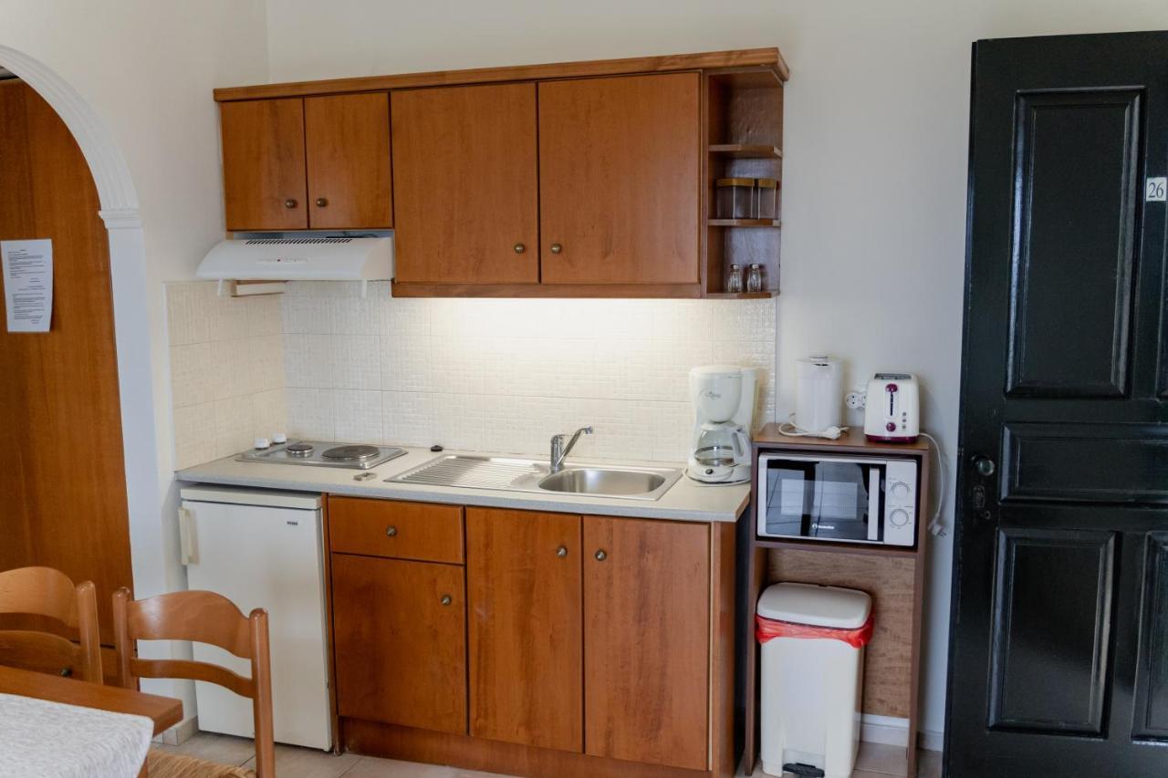 Aspri Petra Apartments อนาลิปซี ภายนอก รูปภาพ