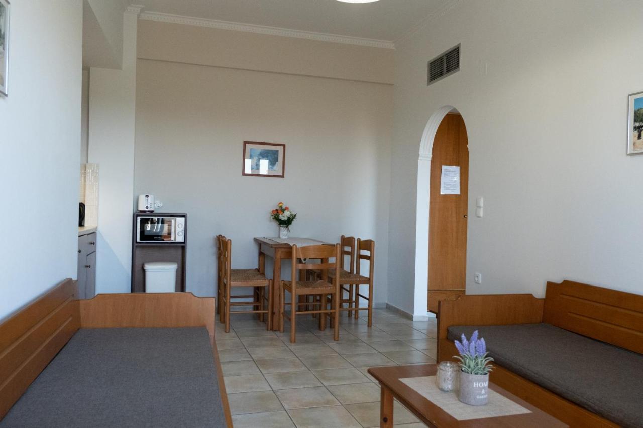 Aspri Petra Apartments อนาลิปซี ภายนอก รูปภาพ