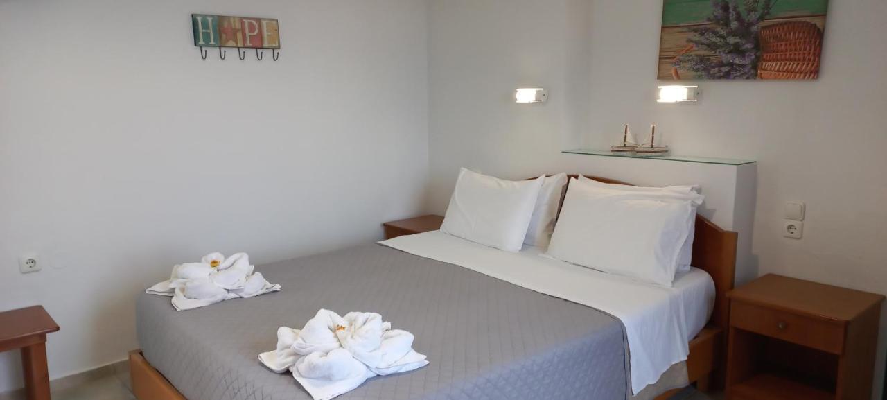 Aspri Petra Apartments อนาลิปซี ภายนอก รูปภาพ